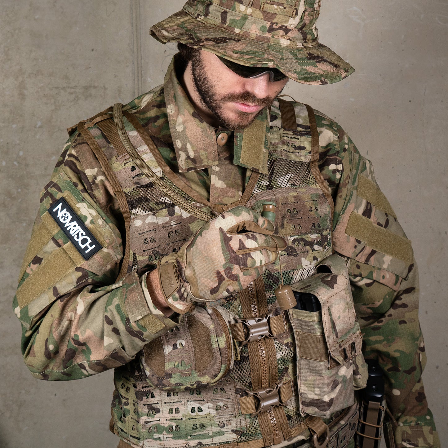 Tactical Vest 1.0