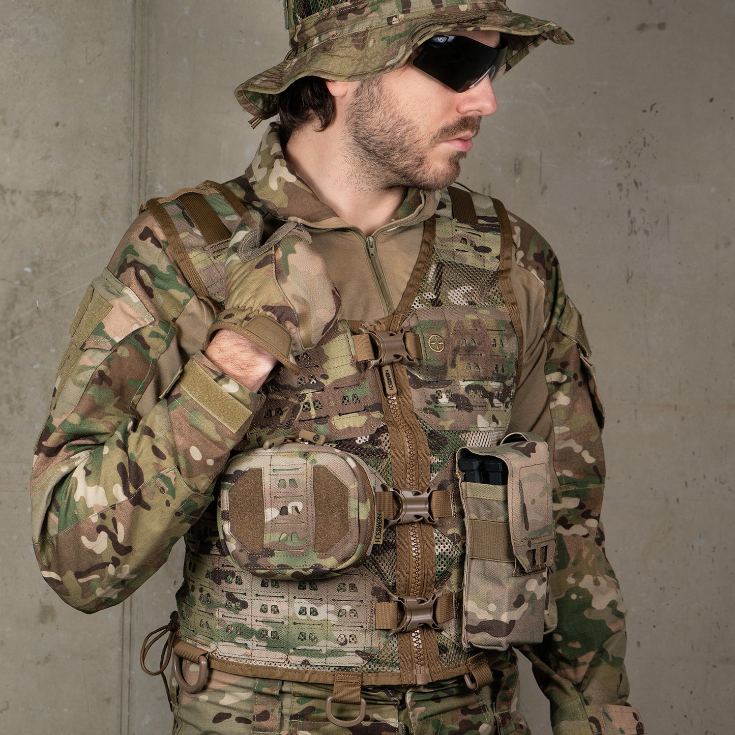 Tactical Vest 1.0